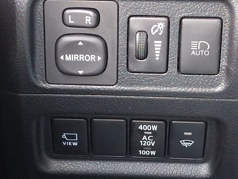 Used 2023 Toyota 4Runner TRD Off-Road Premium w/ Off Road Premium Plus Package AWD/4WD image 30
