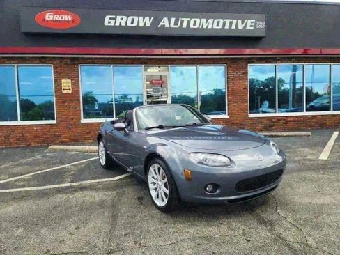 Used 2007 MAZDA MX-5 Miata Grand Touring w/ Premium Pkg image 7