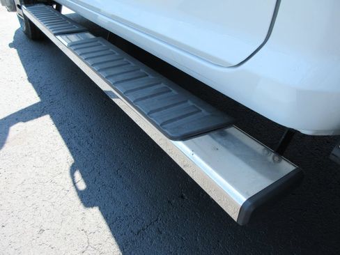 Used 2024 RAM 3500 Laramie w/ Protection Group AWD/4WD image 16
