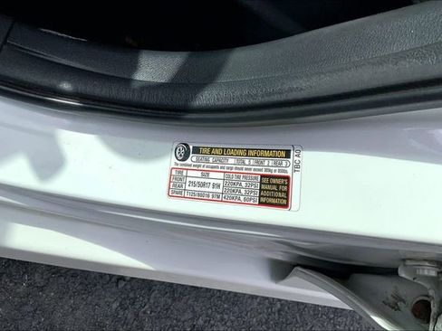 Used 2016 Honda Civic EX-L image 21