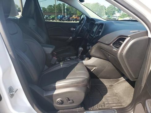 Used 2020 Jeep Cherokee Limited AWD/4WD image 18