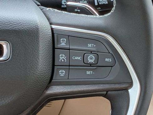 New 2026 Jeep Grand Cherokee Limited AWD/4WD image 20
