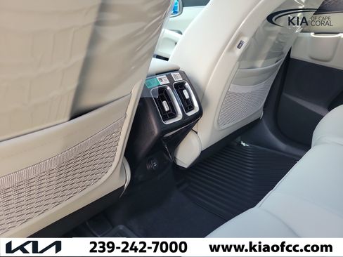 New 2026 Kia Sorento EX FWD image 14
