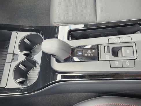 New 2026 Toyota Prius Plug-In Hybrid w/ Limited Premium Package FWD image 21