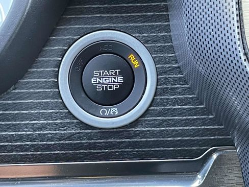 Used 2019 RAM 1500 Limited AWD/4WD image 27