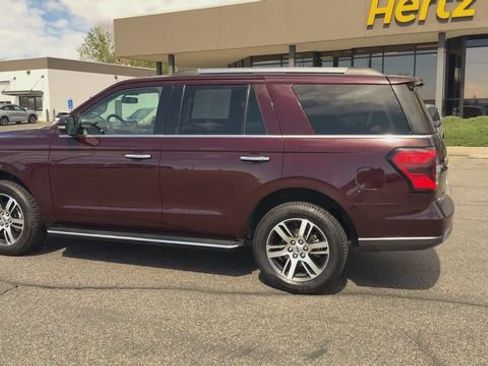 Used 2023 Ford Expedition Limited AWD/4WD image 6
