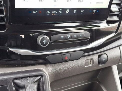 Used 2023 Ford Transit 350 XLT image 16