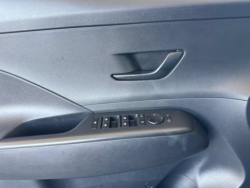 Used 2024 Hyundai Kona SEL FWD image 15