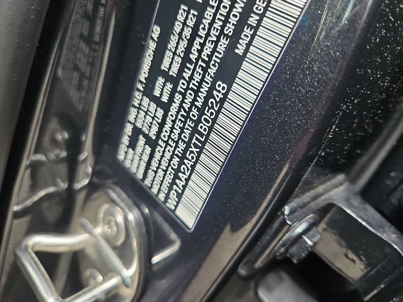 Certified 2026 Porsche Macan AWD/4WD image 52