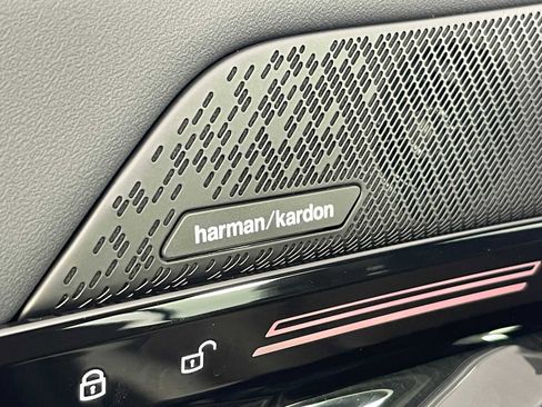 New 2026 BMW 530i w/ Premium Package image 19