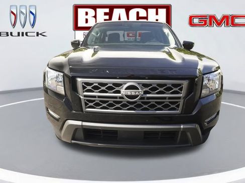 Used 2023 Nissan Frontier SV w/ SV Convenience Package RWD image 8