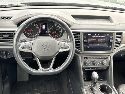 Certified 2021 Volkswagen Atlas SE w/ Panoramic Sunroof Package image 6