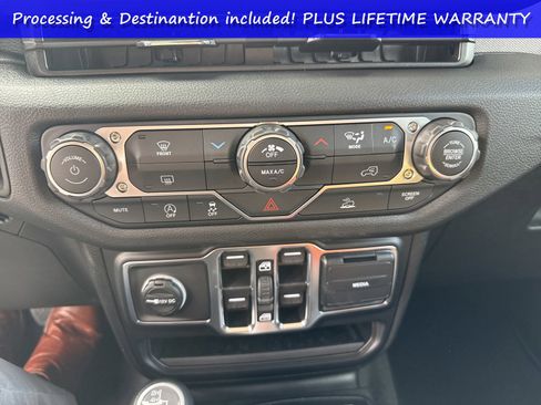 New 2025 Jeep Wrangler Unlimited Sport AWD/4WD image 24
