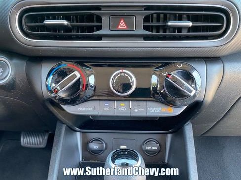 Used 2023 Hyundai Kona SEL w/ Cargo Package AWD/4WD image 28
