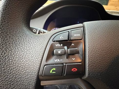 Used 2018 Hyundai Tucson SE AWD/4WD image 24