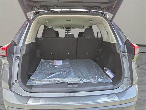 New 2026 Nissan Rogue SV image 25