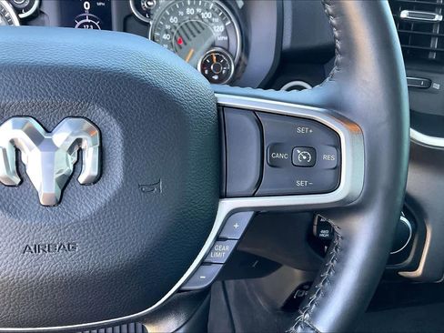 Used 2022 RAM 1500 Big Horn image 24