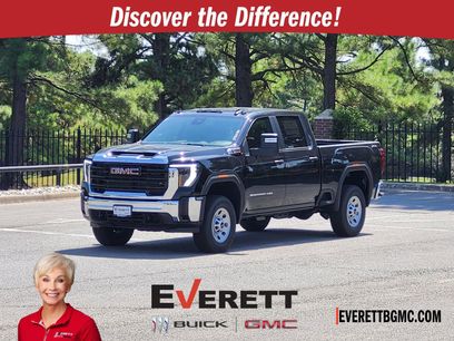 New 2025 GMC Sierra 2500 Pro w/ Convenience Package
