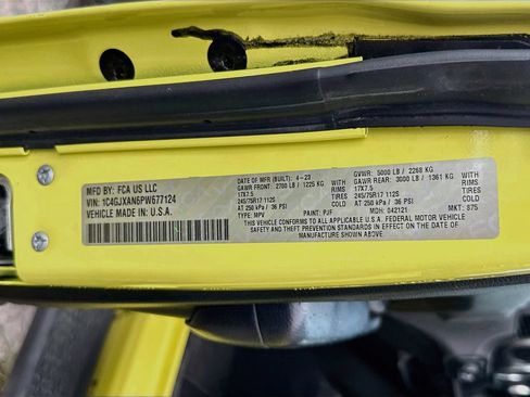 Used 2023 Jeep Wrangler Sport AWD/4WD image 33