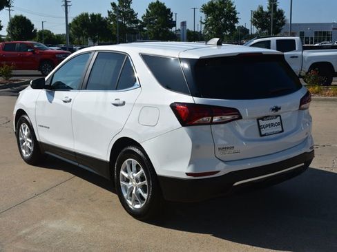 Used 2024 Chevrolet Equinox LT FWD image 9