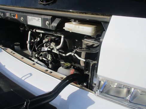 Used 2024 Chevrolet Brightdrop 600 w/ Commercial Equipment Package AWD/4WD image 20