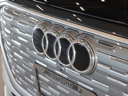 Certified 2025 Audi Q4 e-tron Premium Plus w/ Premium Plus image 27