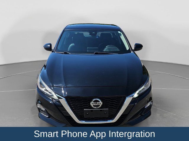 Used 2020 Nissan Altima 2.5 SR w/ Premium Package FWD image 10