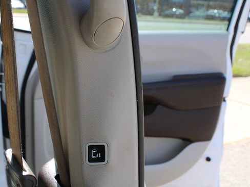 Used 2017 Chrysler Pacifica Touring Plus w/ Tire & Wheel Group image 65