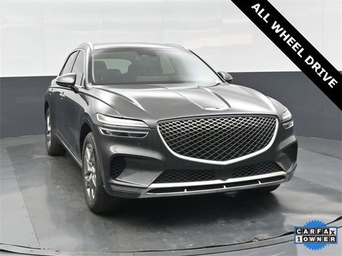 Used 2025 Genesis GV70 2.5T image 10