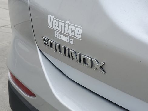 Used 2021 Chevrolet Equinox LS w/ LS Convenience Package image 7