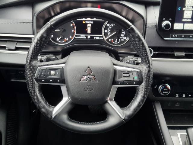 Used 2024 Mitsubishi Outlander SE FWD image 27