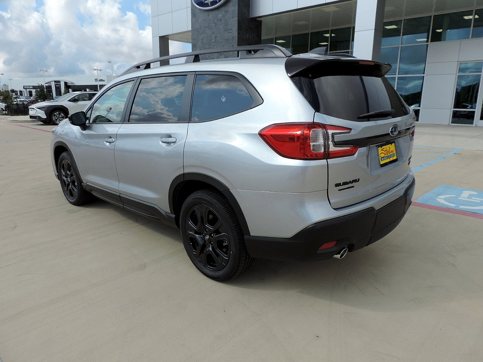 Used 2025 Subaru Ascent Bronze Edition AWD/4WD image 7