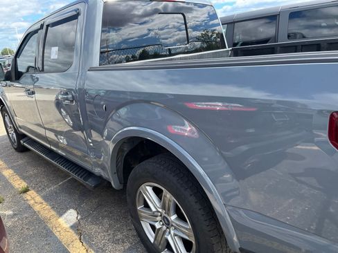Used 2019 Ford F150 Lariat w/ Equipment Group 502A Luxury AWD/4WD image 11