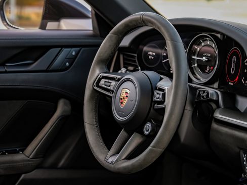 Used 2024 Porsche 911 Carrera GTS RWD image 47