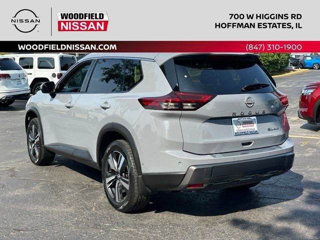 Certified 2025 Nissan Rogue SL w/ SL Premium Package AWD/4WD image 5