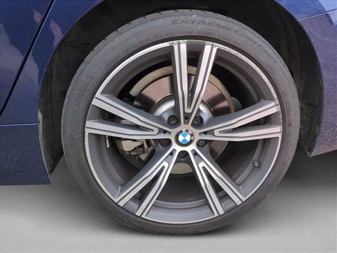 Used 2019 BMW 330i xDrive Sedan w/ Premium Package image 14