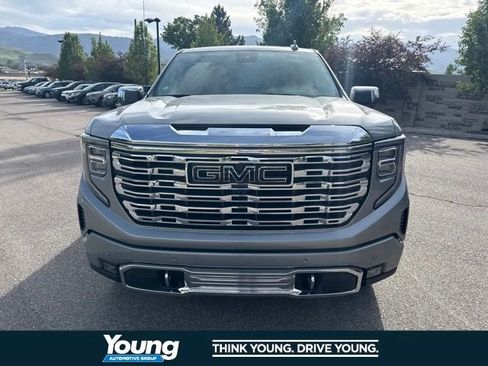 Used 2024 GMC Sierra 1500 Denali w/ Denali Reserve Package AWD/4WD image 19