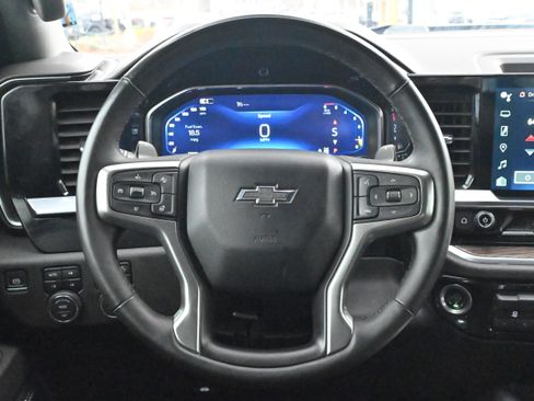 Used 2024 Chevrolet Silverado 1500 RST image 14