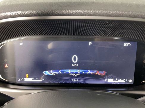 New 2025 Jeep Wagoneer L Series II image 27