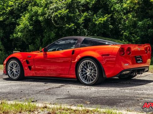 Used 2011 Chevrolet Corvette ZR1 w/ Preferred Equipment Group RWD image 6