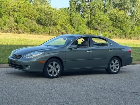 Used 2005 Lexus ES 330 w/ Preferred Accessory Pkg FWD image 29