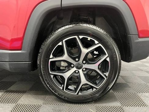 Used 2025 Jeep Compass Limited AWD/4WD image 27