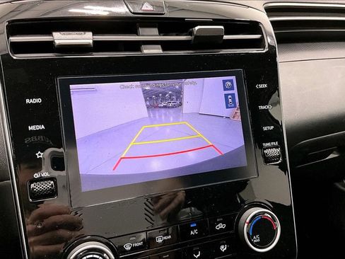 Used 2022 Hyundai Santa Cruz SEL w/ Activity Package FWD image 28