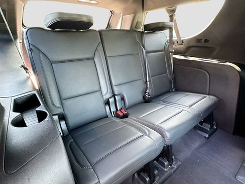 Used 2021 GMC Yukon XL Denali AWD/4WD image 30