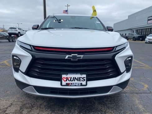 Used 2023 Chevrolet Blazer LT w/ Convenience Package image 14