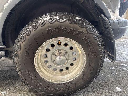 Used 2022 Ford Bronco Badlands w/ Sasquatch Package image 9