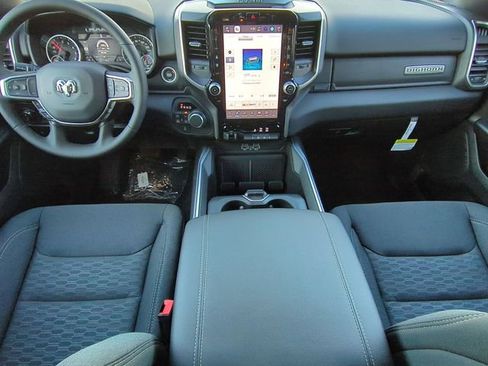 New 2026 RAM 1500 Big Horn AWD/4WD image 22