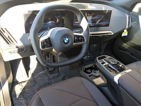 Used 2026 BMW iX xDrive45 AWD/4WD image 3