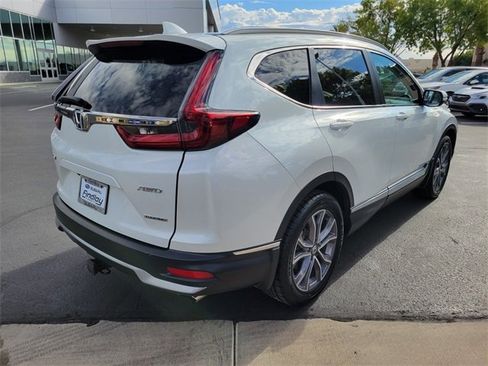 Used 2020 Honda CR-V Touring image 4