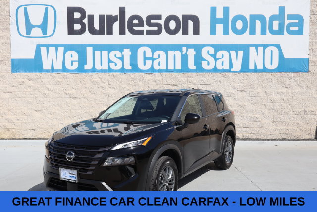 Used 2026 Nissan Rogue SV FWD image 1